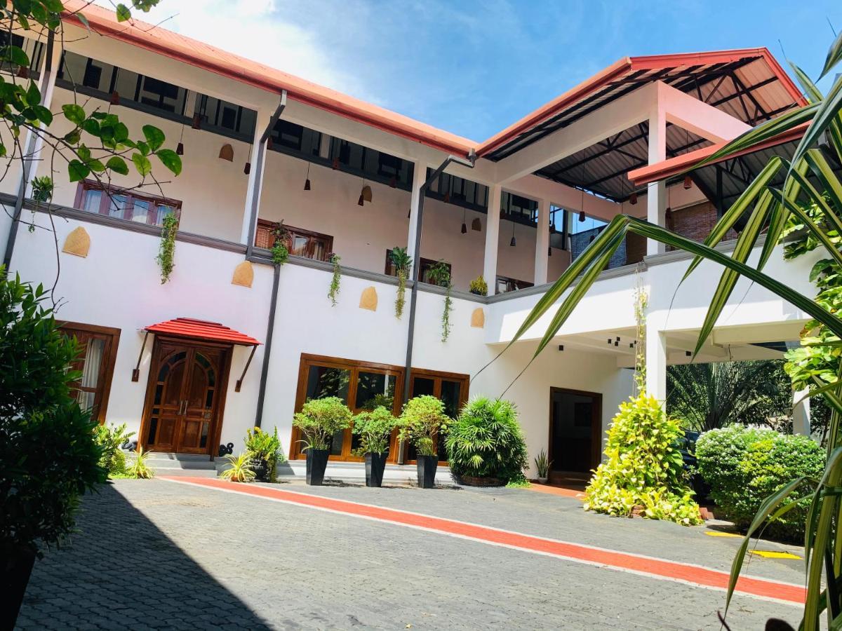 The Triangle Hotel Holambra Exterior foto